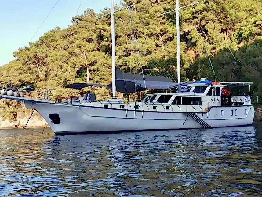 Fethiye Çıkışlı 8 Kamaralı Kiralık Gulet