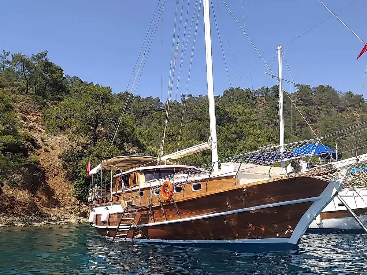 Göcek 3 Kamaralı Ekonomik Kiralık Gulet