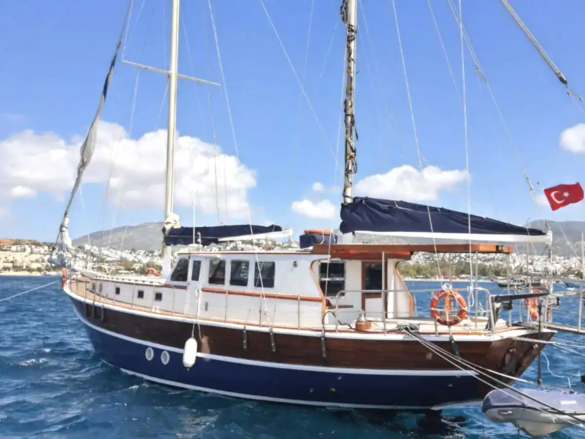 Göcek Çıkışlı 22 Metrelik Muhafazakarlara Özel Lüks Yat