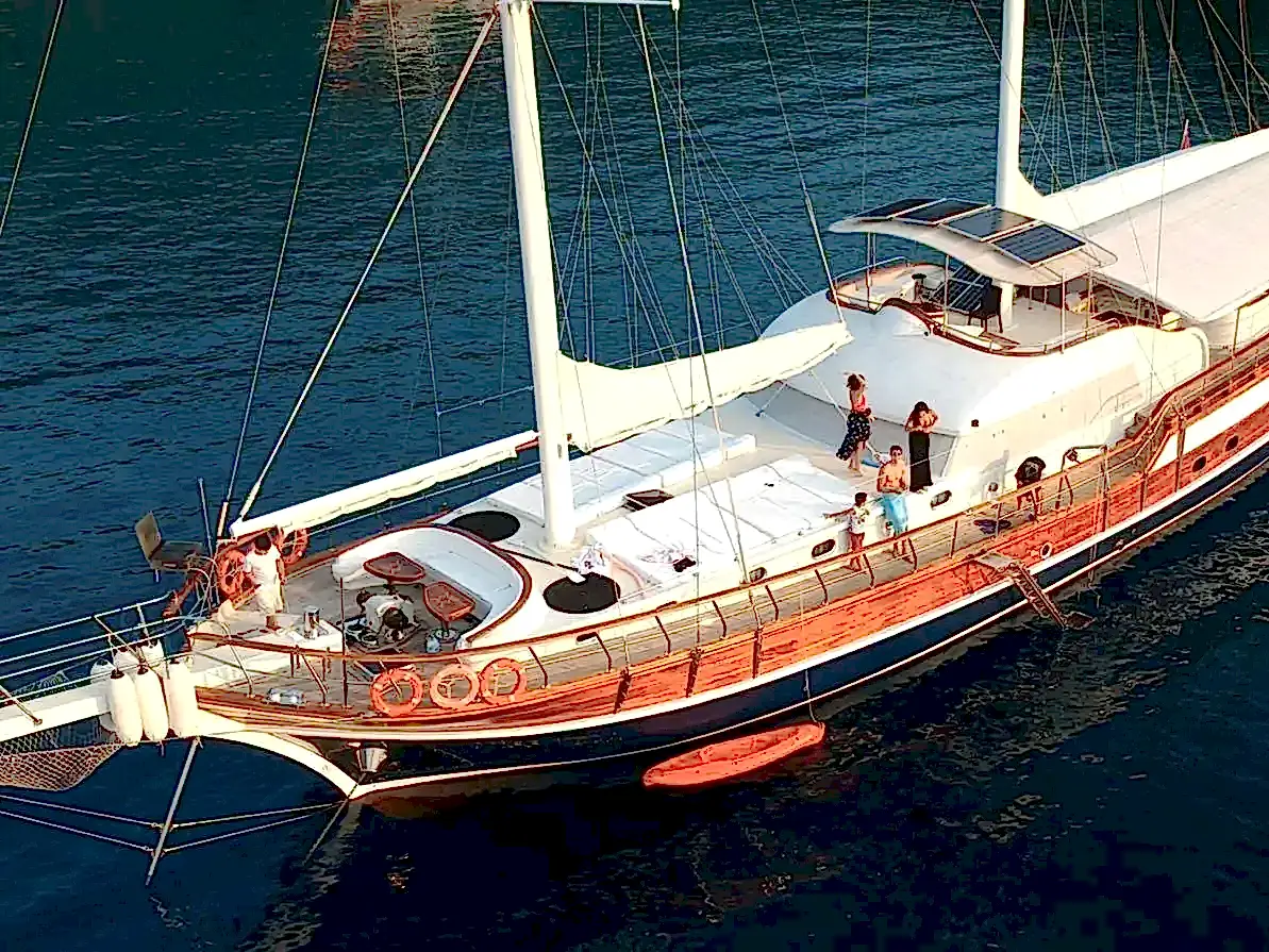 Marmaris Bozburun 6 Kamaralı Kiralık Gulet