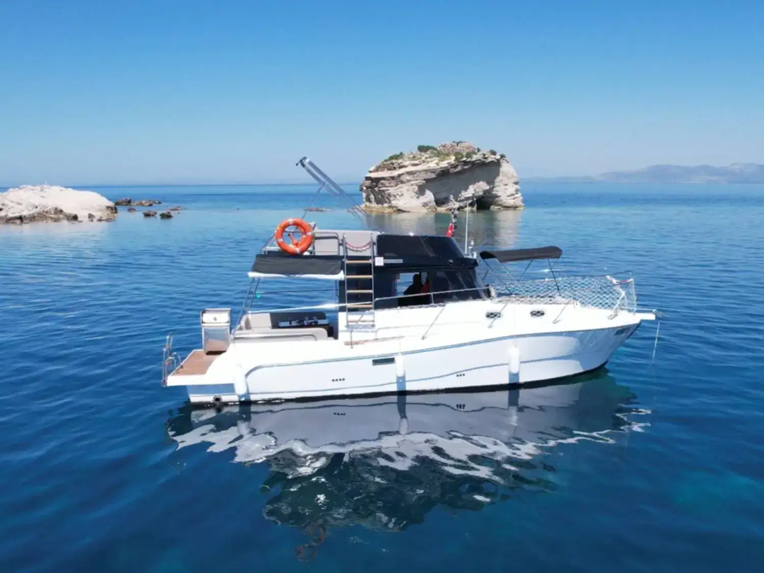 Dikili Bademli Tekne Turları