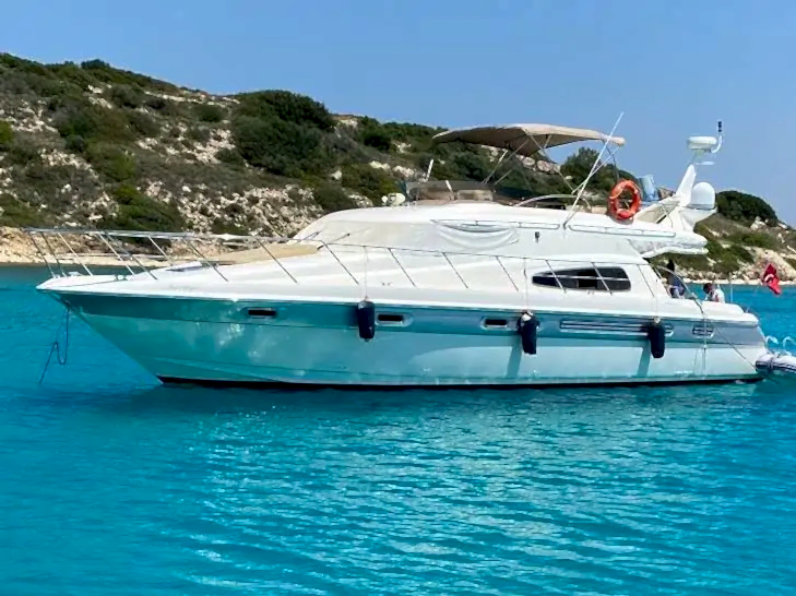 Motoryat Kiralama Çeşme