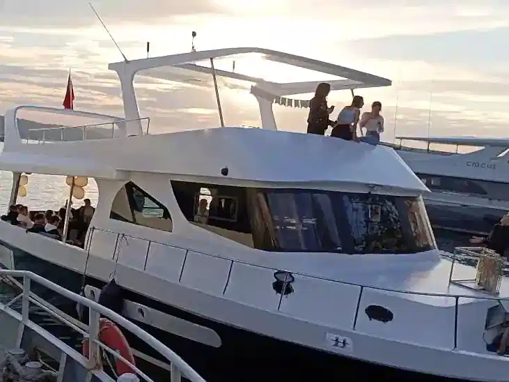 Boğazda Lüks Yat Kiralama